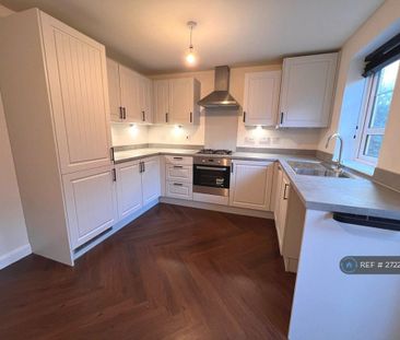 3 bedroom terraced house to rent - Photo 5