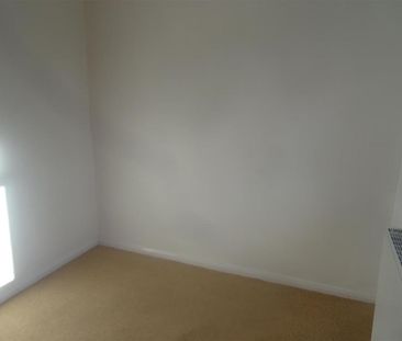 2 bedroom bungalow to rent - Photo 1