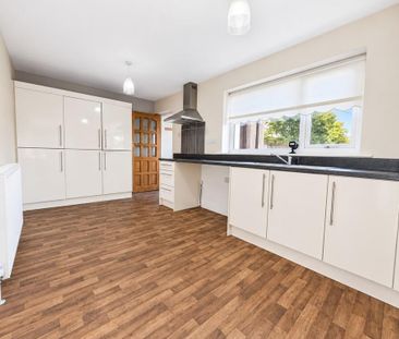 2 bedroom property to rent - Photo 3
