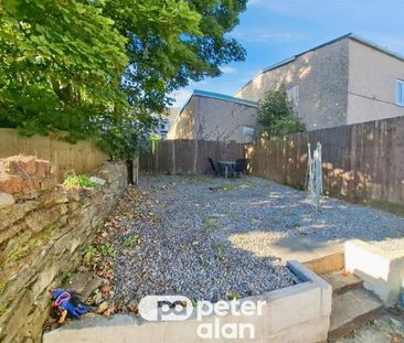 St. Helens Avenue, SWANSEA - Photo 5