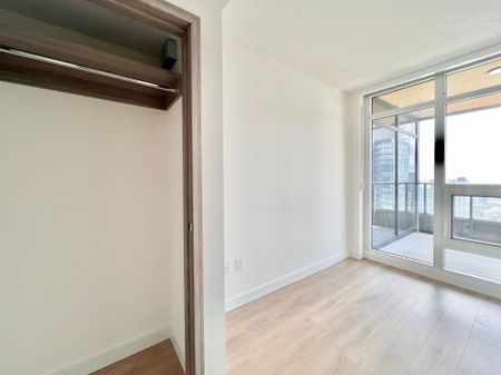 For Lease - 3 Concord Cityplace Way Unit# 4312, Toronto, Ontario - Photo 5