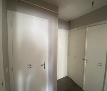 Location Appartement 1 pièce 27m² CLERMONT FERRAND 63000 - Photo 4