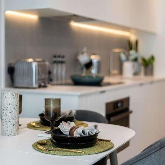 Westfield Avenue, Stratford, E20 - Photo 1