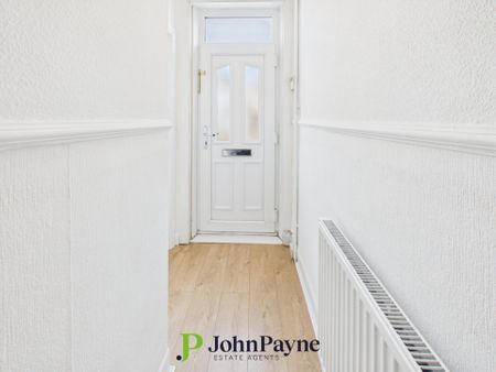 Pearson Avenue, Hall Green, Coventry, CV6 7DE - Photo 2