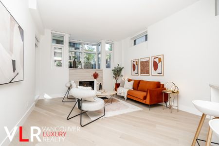 Condo in West Vancouver, BC - Photo 3