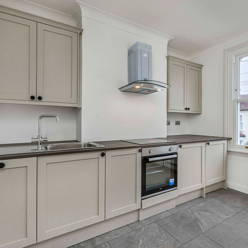 Elmer Road, Catford, SE6 - Photo 1