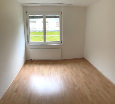Grand salon de jardin appartement - accessible en fauteuil roulant - Photo 3