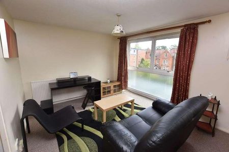 Flat, Holly Mount, Hagley Road, Birmingham, B16 - Photo 5