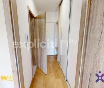 Pronájem bytu 1+kk 33 m - Photo 1