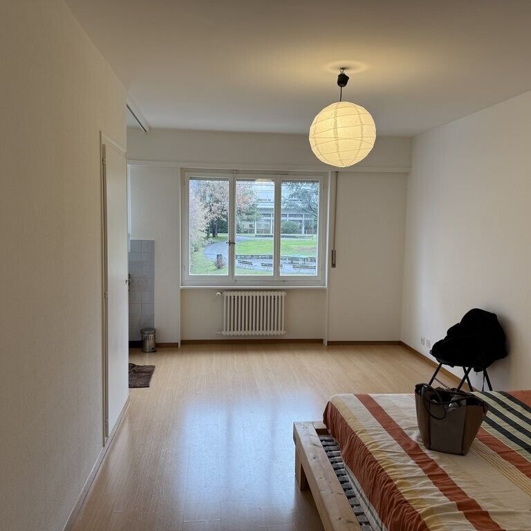 A saisir ! Charmant studio proche de toutes commodités ! - Photo 1