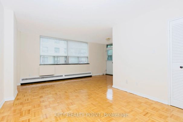 490 Eglinton Avenue E #802 - Photo 1