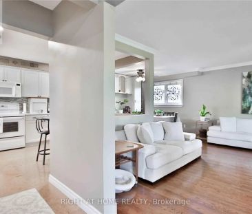 10 JACWIN DRIVE - Photo 2