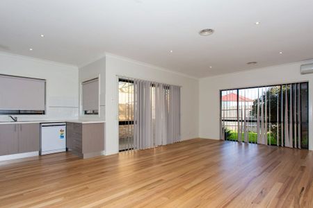 25 Caringa Street, Pascoe Vale. - Photo 3