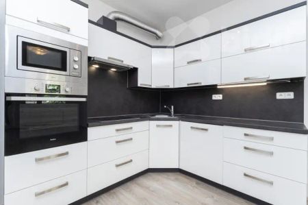Pronájem bytu 2+kk, balkon, Praha- Hlubočepy - Photo 4