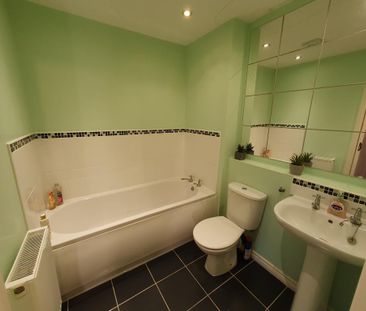 2 bedroom apartment to rent - Photo 4