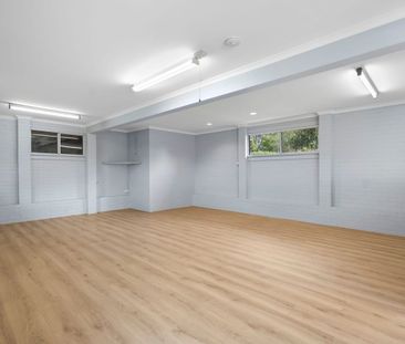 Spacious 4-Bedroom Family Home with Study, Extra Rumpus/Workshop & ... - Photo 5