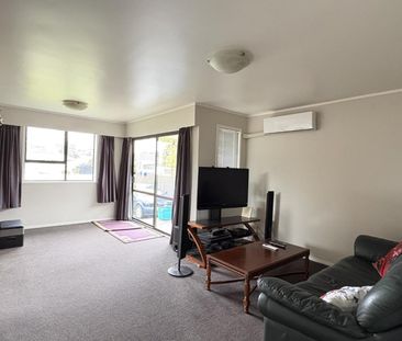 Comfortable & Convenient Living in Popular Pukete - Photo 5