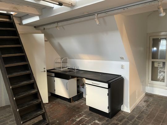 Sudio/attelje i Gamla stan uthyres till företag - Foto 1