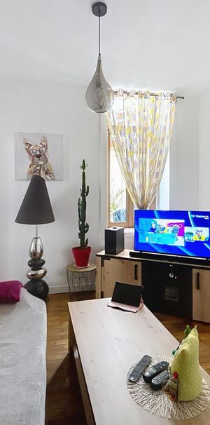 Location Appartement 2 pièces 46m² CHATEL GUYON 63140 - Photo 1