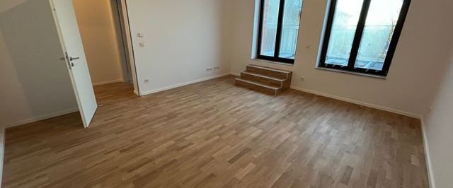 Erstbezug nach Sanierung - Attraktive 3- Zimmer Wohnung mit EBK und Balkon zu vermieten! - Photo 1