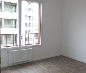 Appartement 4 pièces - 81m² - Lyon 7ème - Quartier Gerland - - Photo 2