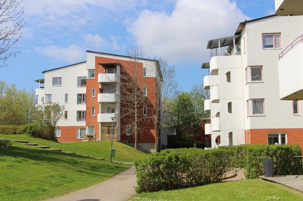 Södra Järnvägsgatan 29 - Foto 1