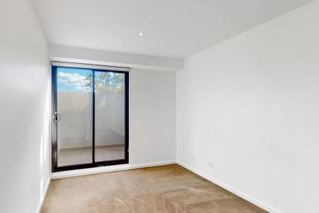 Splendidly situated - Photo 5