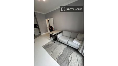 1-bedroom apartment for rent in Dublin - Photo 2