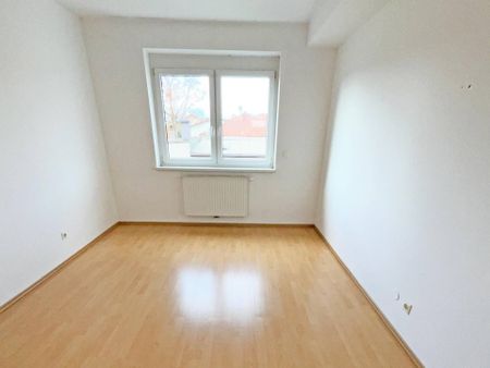 3-Zimmer im 1. Obergeschoss mit guter Aussicht - Photo 2