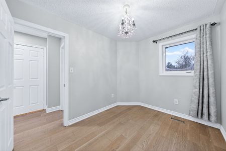 For Lease - 56 North Lake Road Unit# 22, Richmond Hill, Ontario - Photo 4