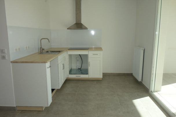 Location Appartement 2 pièces 41m² CASTELNAU LE LEZ 34170 - Photo 1