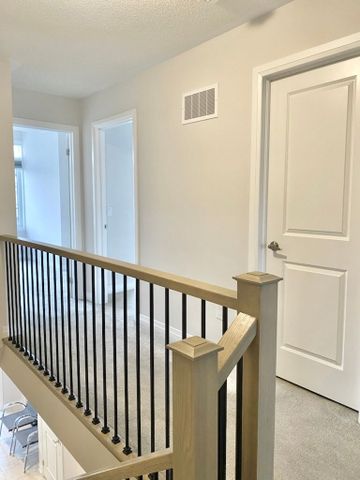 For Lease - 109 Yale Drive, Hamilton, Ontario - Photo 5