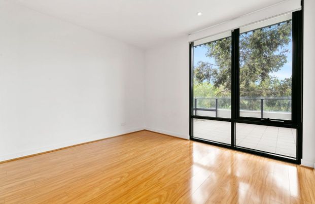 225/68 Mt Alexander Road, Travancore VIC 3032 - Photo 1