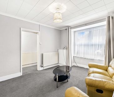 Ref: KM - Grove Road - Photo 3