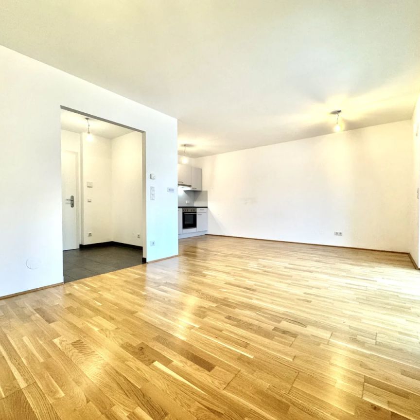 Hochwertige 2-Zimmer-Wohnung mit Outdoor-Bereich & offener Küche - Photo 1