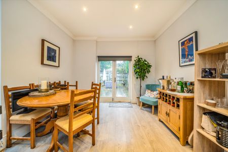 Queensmill Road, SW6, London - Photo 2