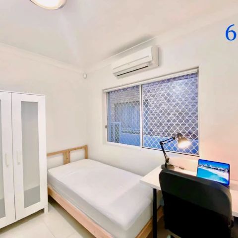 8 Harbourne Rd, Sydney - Photo 1