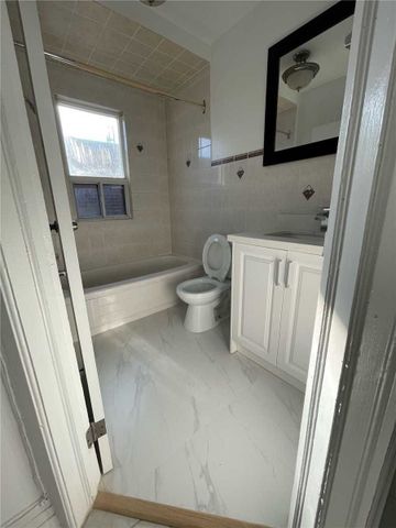 For Lease - 1228 Dufferin Street Unit# 2, Toronto, Ontario - Photo 4