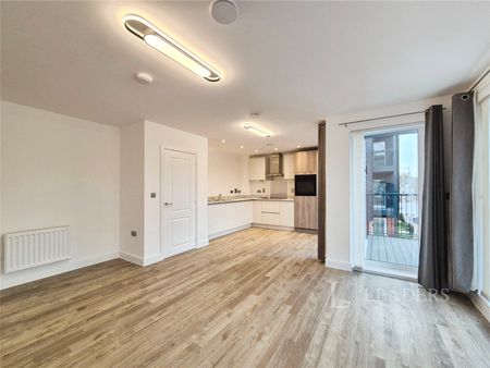 1 bedroom apartment to rent Edward Court, Ingatestone, Essex, CM4 - Photo 2