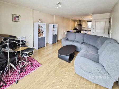 2 bedroom flat to rent - Photo 3
