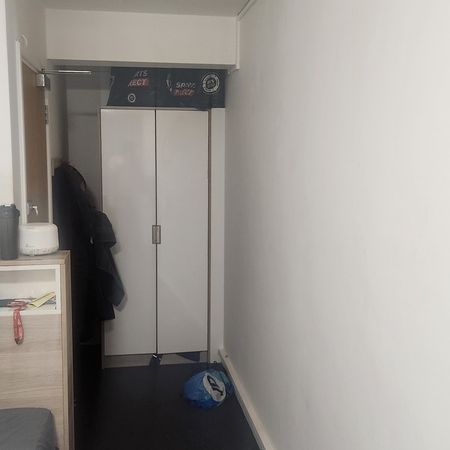 Room in a Shared Flat, Lower Chatham Street, M1 - Photo 4