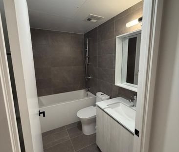 For Lease - 35 Parliament Street Unit# 716, Toronto, Ontario - Photo 5