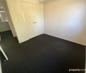 “Spacious Three-Bedroom Home Minutes from Penrith Station” - Photo 4