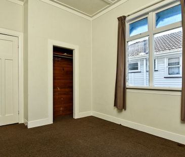 Lovely 3 Bedroom Home - Photo 3