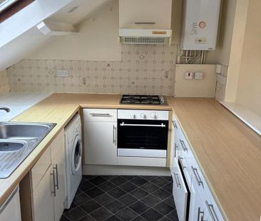 2 bedroom flat to rent - Photo 3