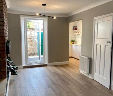 73 Victoria Avenue, Belfast, BT4 1QZ - Photo 3