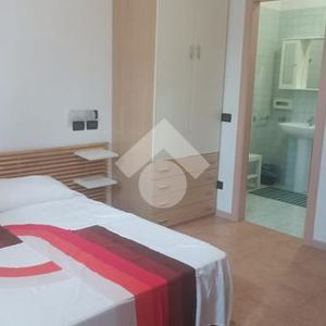 Monolocale in affitto - Photo 2