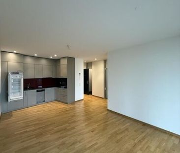 La vie citadine rencontre la tranquillité Appartement élégant de 3,... - Photo 3