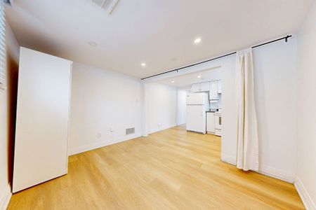 For Lease - 361 Dalesford Road Unit# 1, Toronto, Ontario - Photo 4