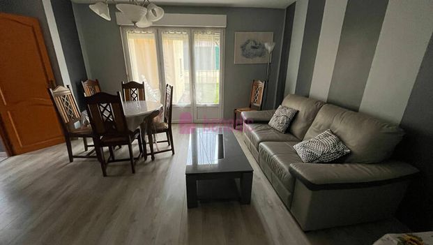 ROSSELANGE - MAISON PLAIN PIED - 2 CHAMBRES - TERRASSES - GARAGE FERME - Photo 1